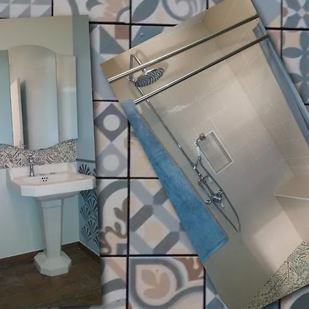 D'hotes Le Nid فندق مبيت وإفطار *